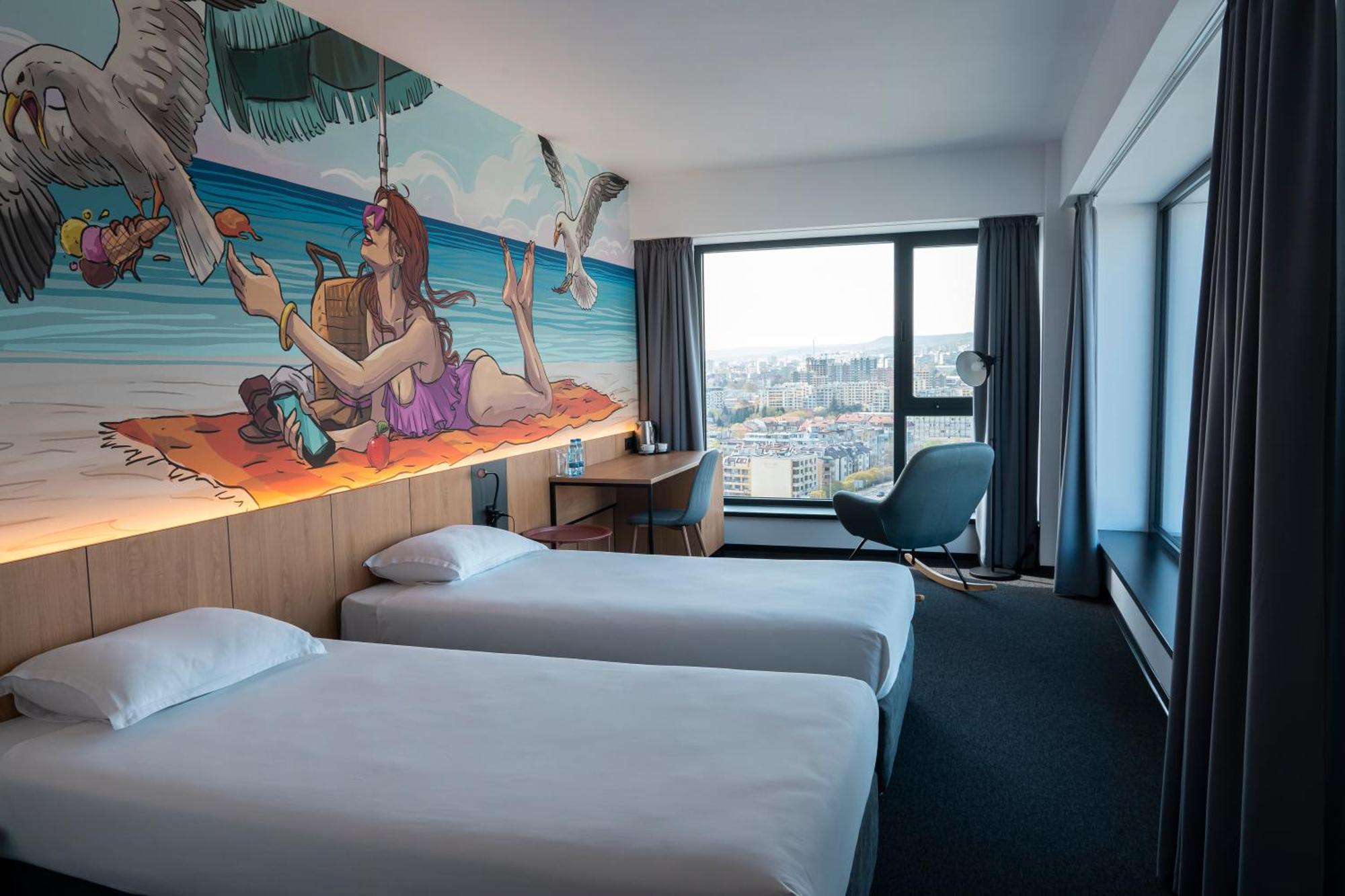 Hotel Campus 90 - Free Parking ヴァルナ エクステリア 写真